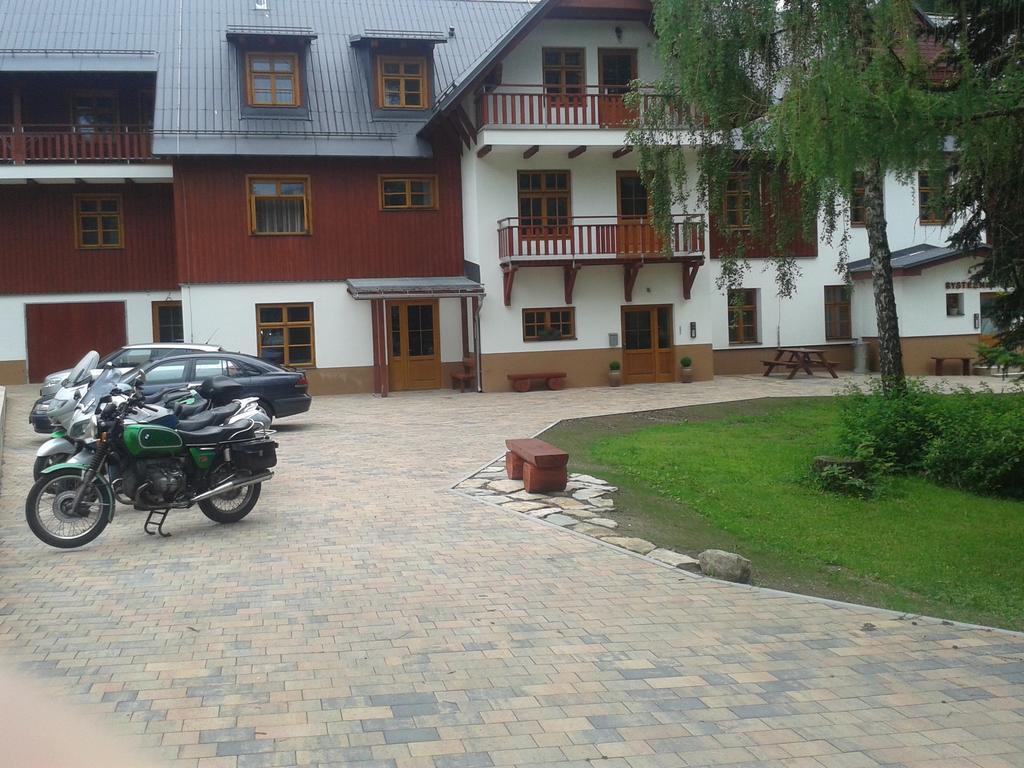 Pension Bystrenka Špindlerŭv Mlýn Exterior foto